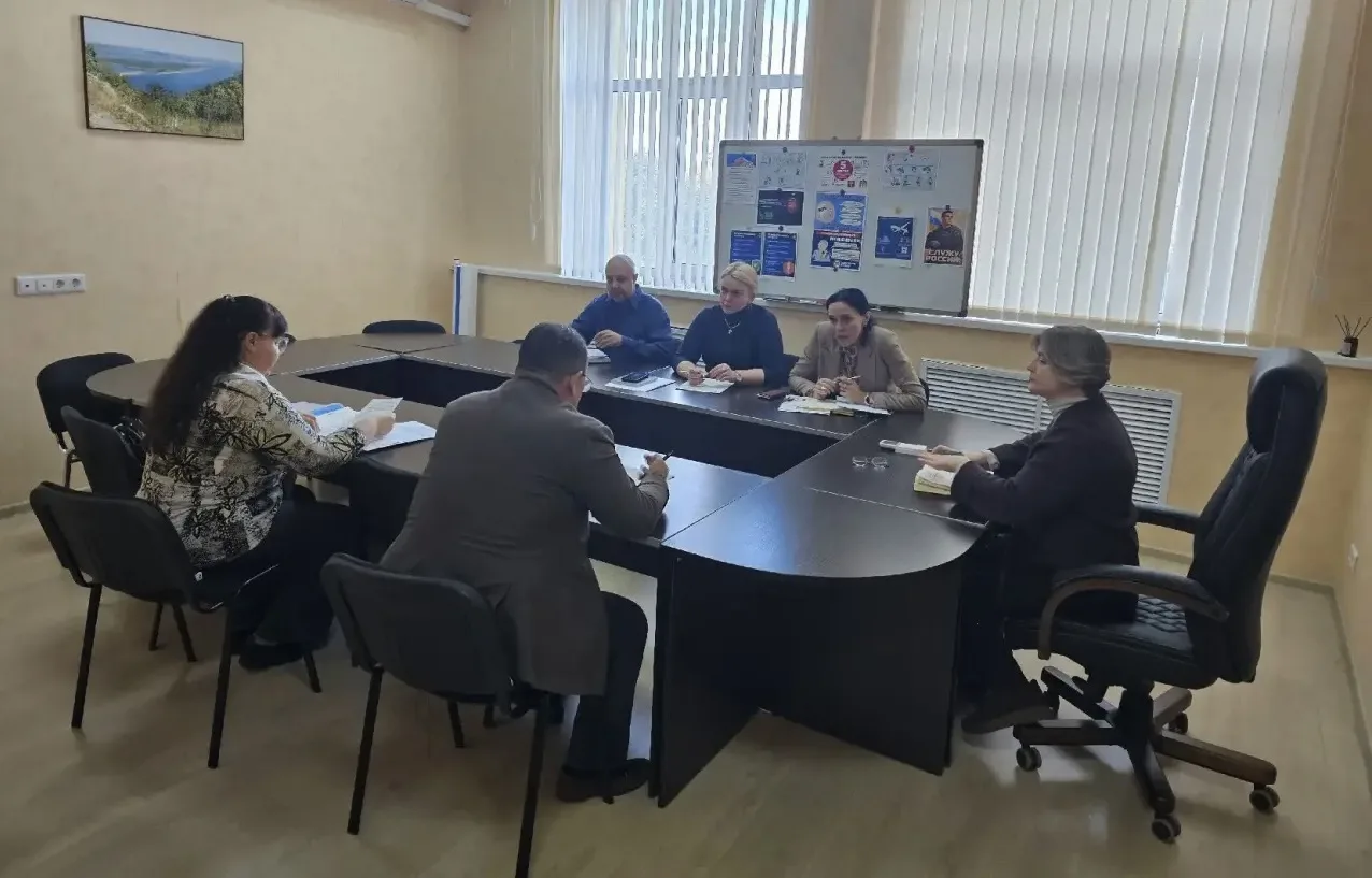 Врио руководителя ТУ Росимущества провела совещание по вопросу приватизации Самарского ...