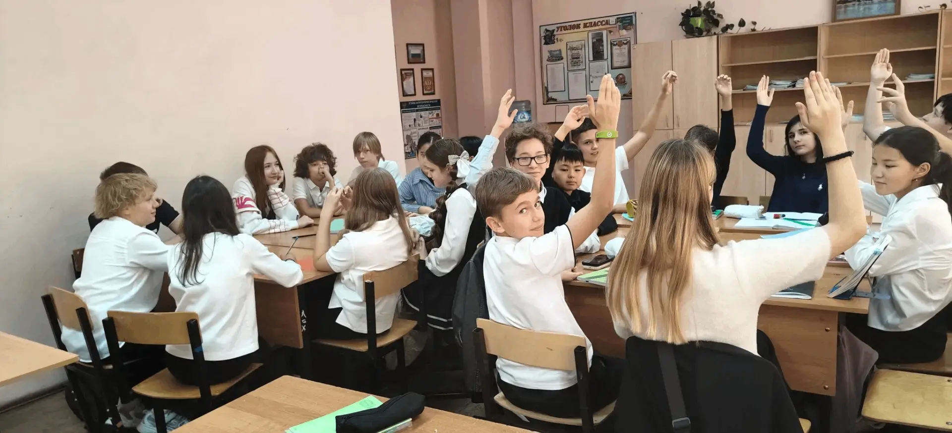 🎉 «Знатоки русского языка»: 7‑е классы показали высший пилотаж! 🎉