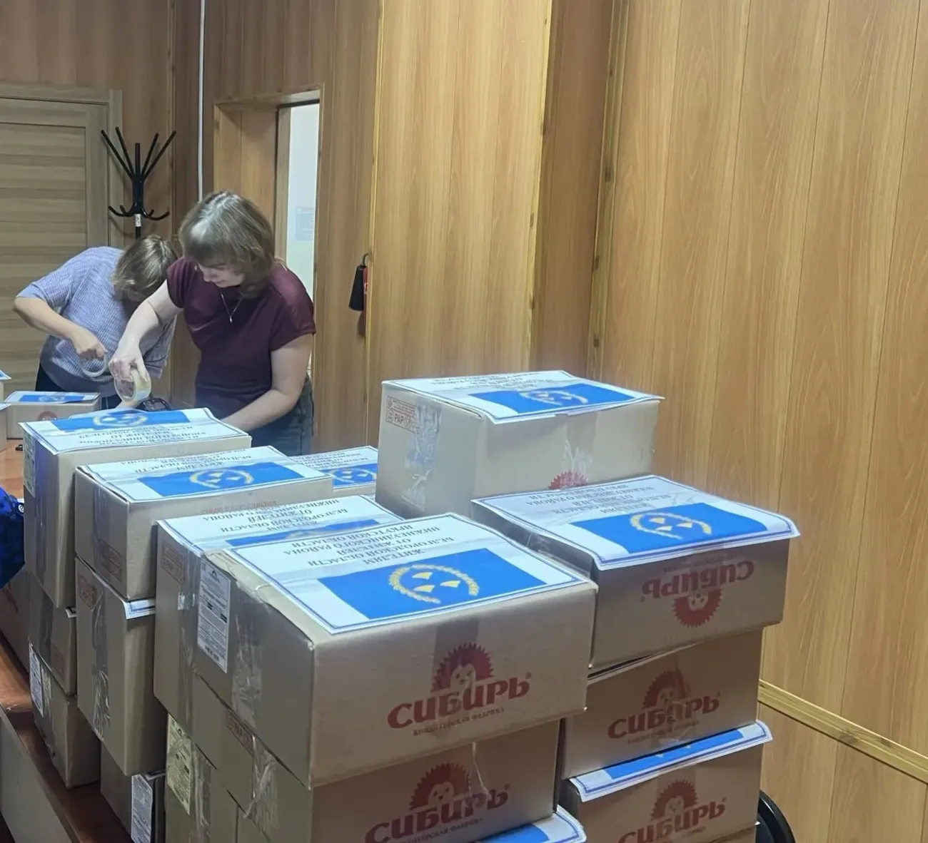 Сегодня от администрации Нижнеудинского района отправился сладкий груз — 220 килограммо...