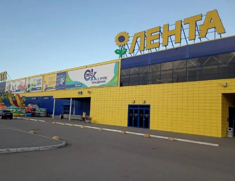 В омской "Ленте" торговали просрочкой