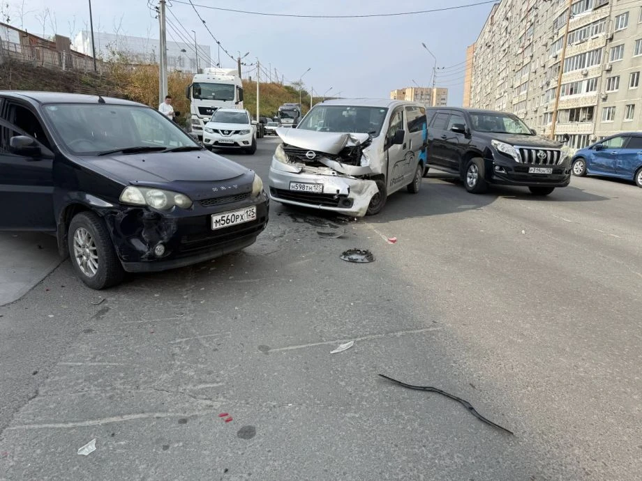 ⚡️Тройное ДТП устроила автомобилистка во Владивостоке