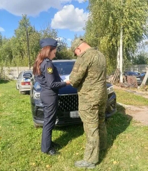 У орловского пьяницы забрали кроссовер и отправили бойцам