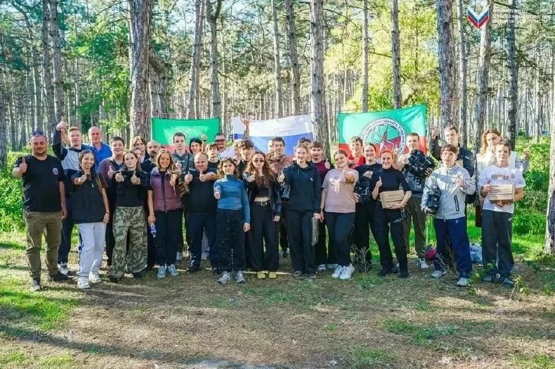 🥾 Молодёжь Запорожской области отправилась в туристический поход