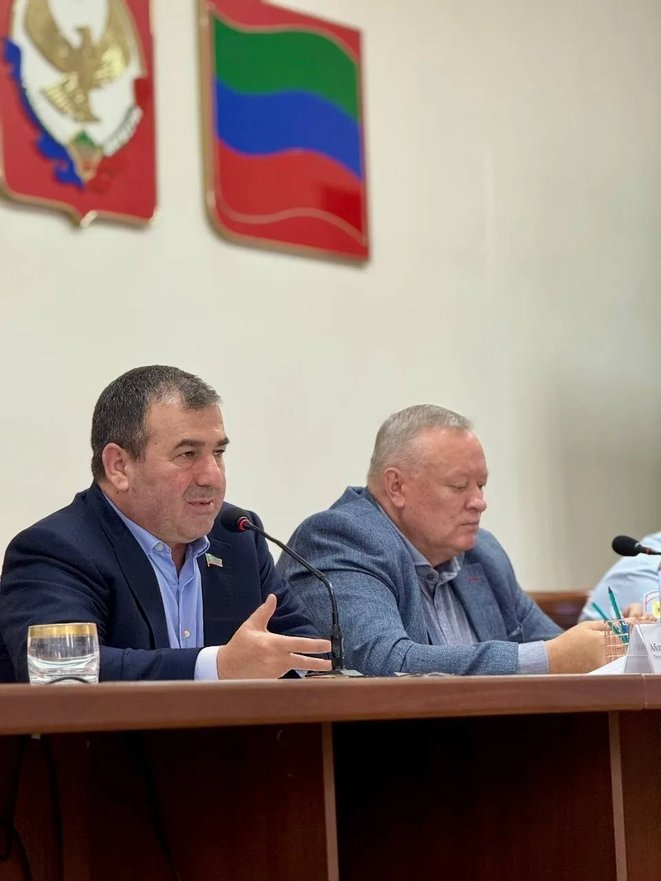 Председатель городского собрания депутатов Каспийска Абдулвахид Джаватов задержан по по...