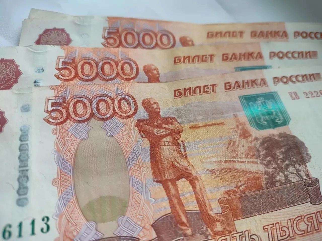 С холодной головой: как не потерять зарплату во время ударов по датацентрам