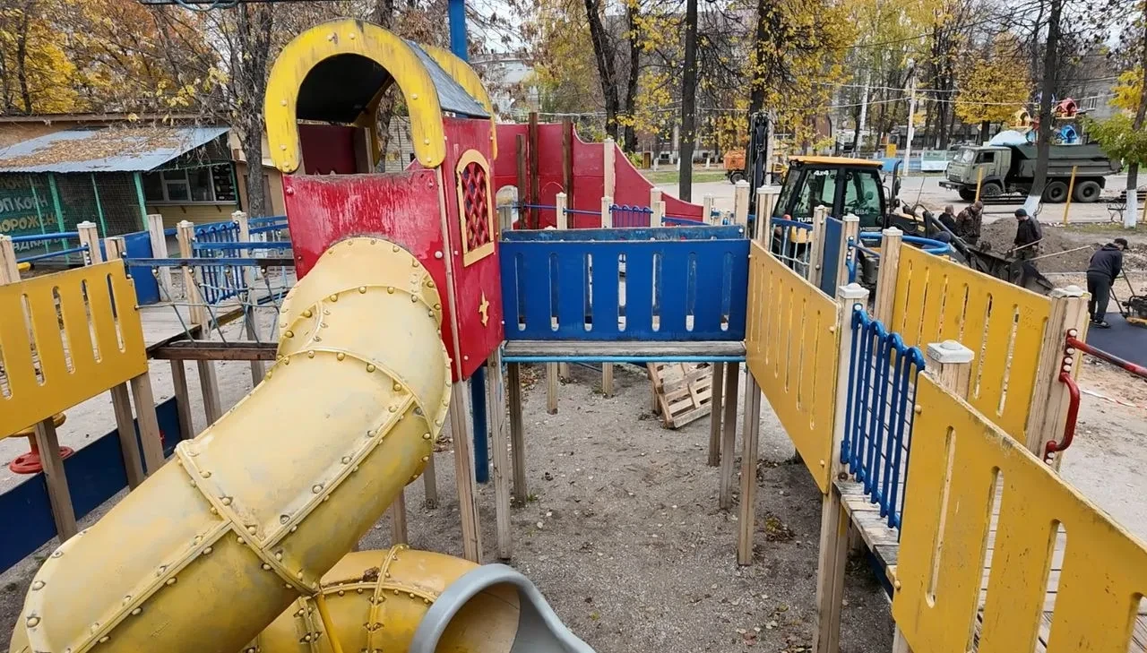 Детский парк на Комсомольской закрыли на ремонт