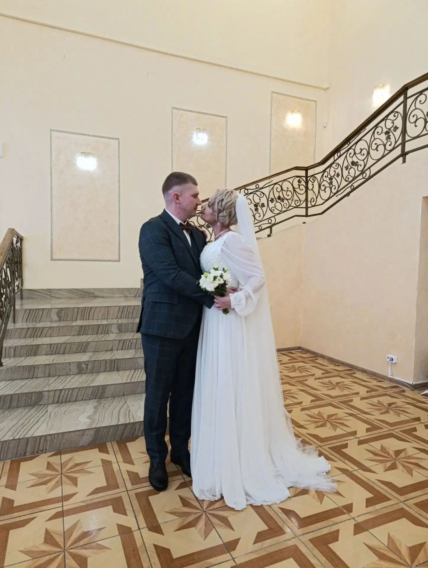 Семейное счастье под покровом любви и первого снега 💍❄️