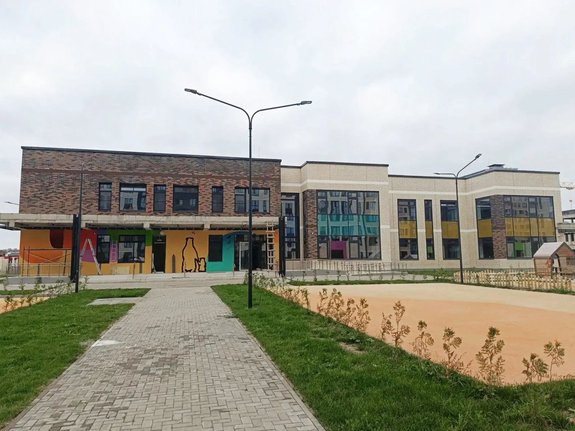 Завершаем работы на стройплощадке нового детского сада на 350 мест в жилом комплексе «Н...