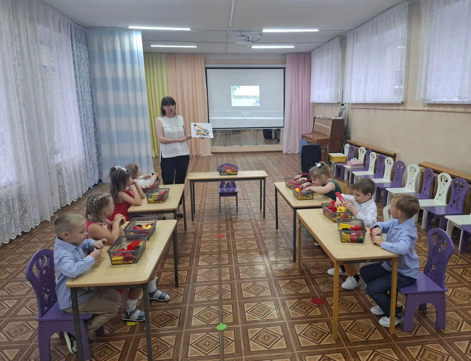 Сегодня  в нашем округе проходит этап конкурса  ПЕДАГОГ ГОДА!