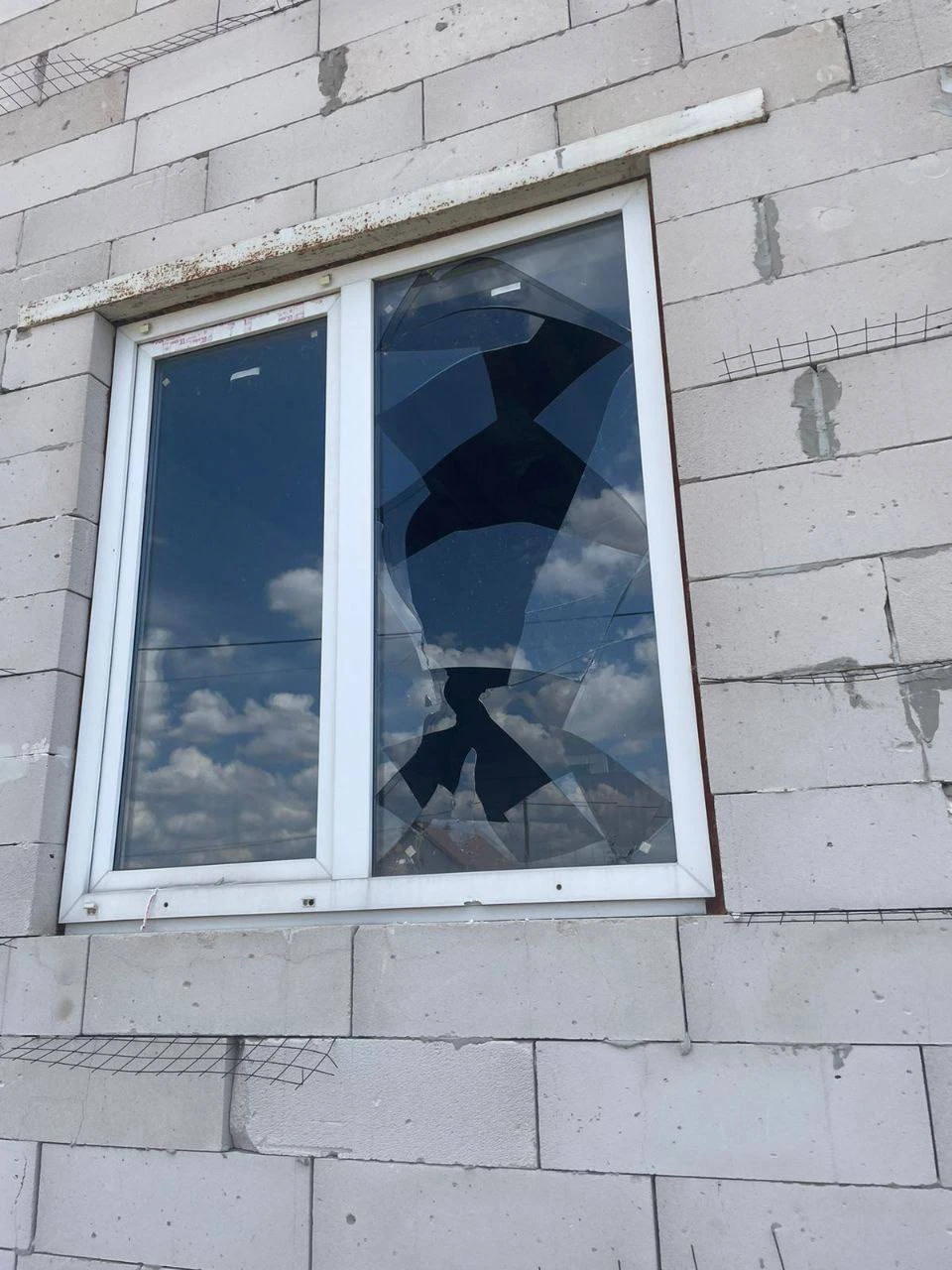 🔻 За минувшие сутки в Шебекинском округе по городу Шебекино, сёлам Белянка, Большетрои...