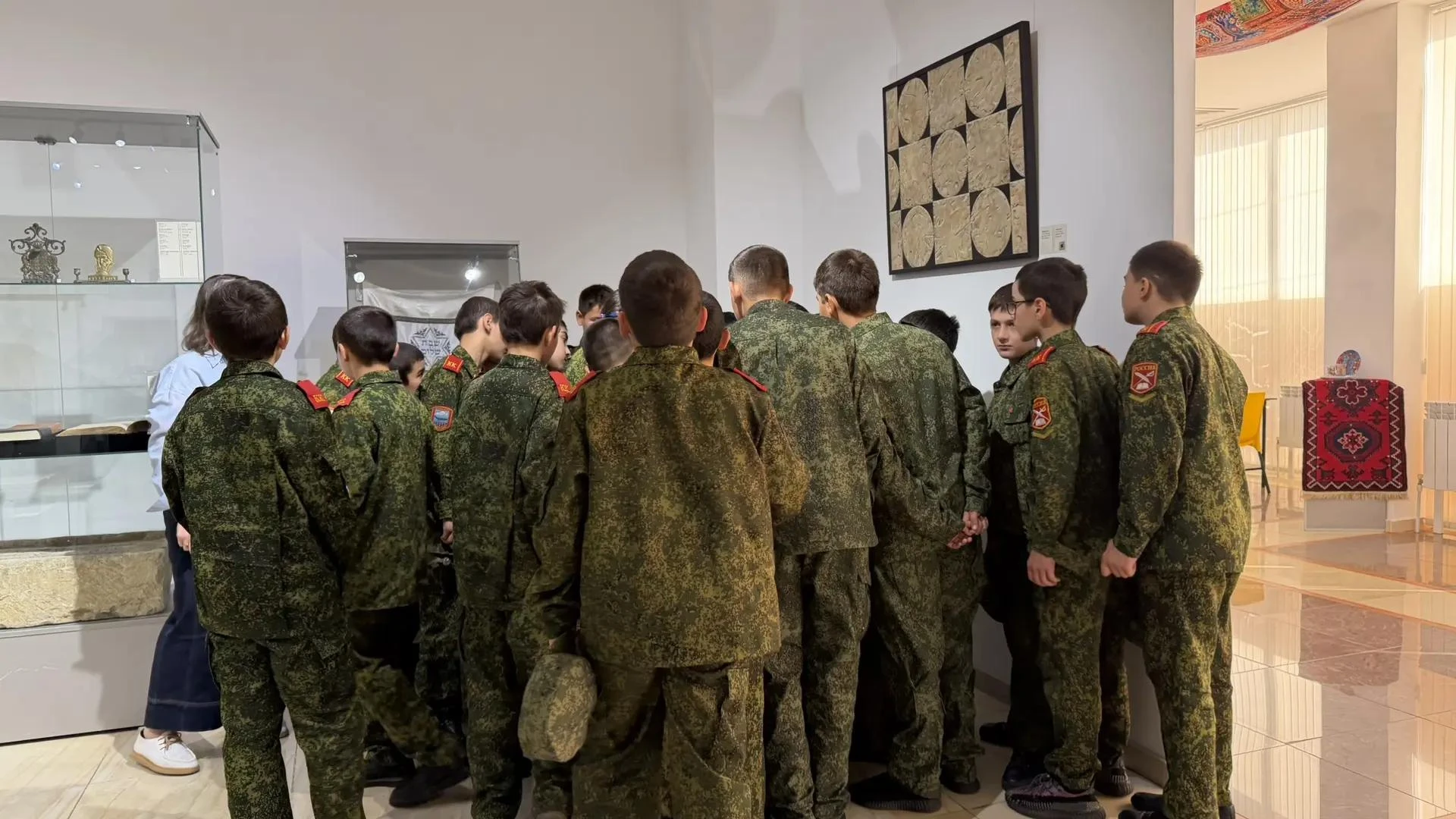 13 октября, накануне традиционной акции «День в музее для российских кадет», Музей исто...