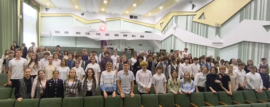 «Хочу служить в полиции!» — как прошла встреча с представителем МВД 🚔