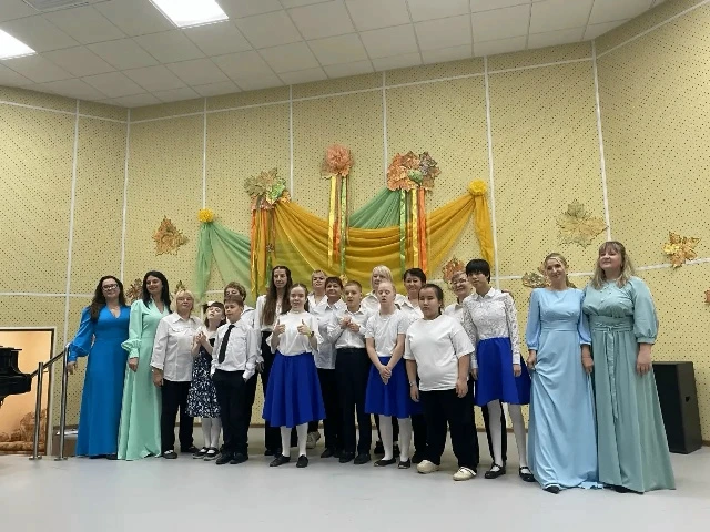 К нам в гост. приехали ребята из Павловского Дома социального обслуживания «Вместе». Дл...
