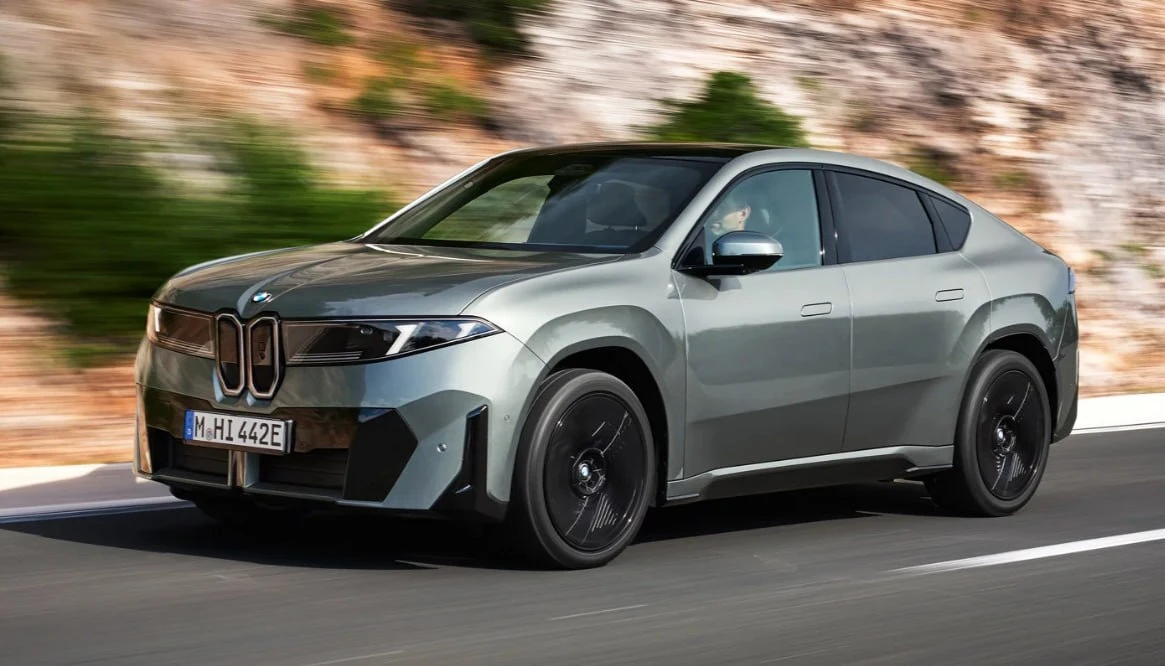 BMW расширила семейство электрокроссоверов Neue Klasse новым кросс-купе iX4. Продажи ст...