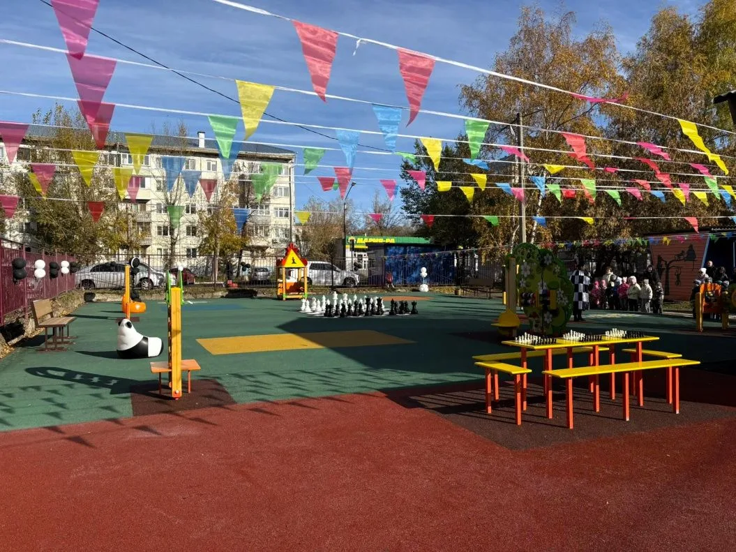✅ Владислав Вакаев принял участие в открытии интеллект-парка в барнаульском детском саду