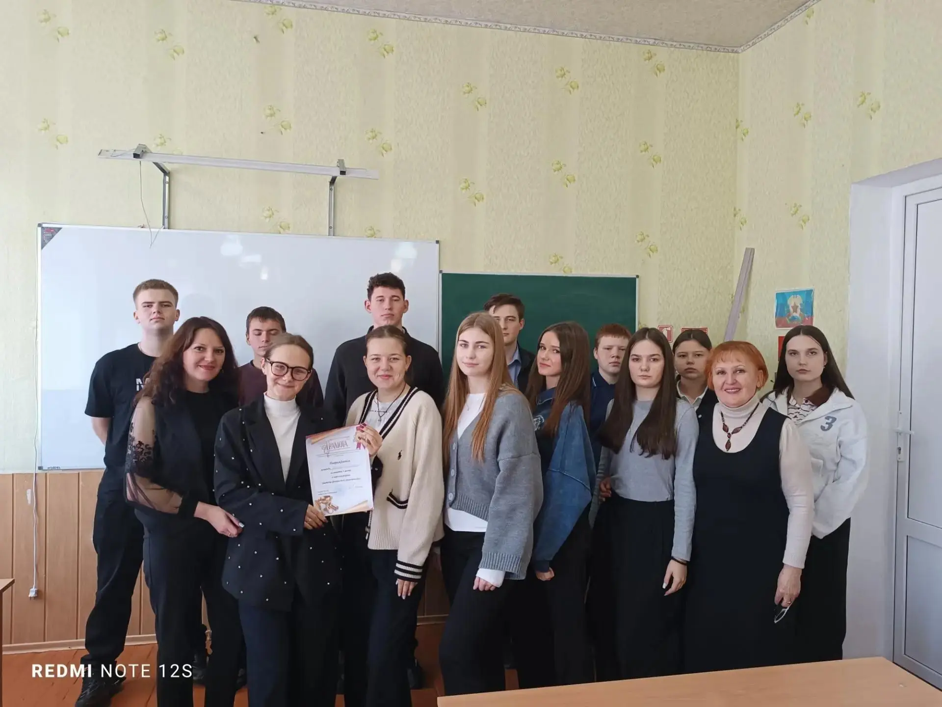 13 октября работники клуба и библиотеки – филиала № 11 МБУ «АГЦБС» пгт. Каменный для уч...