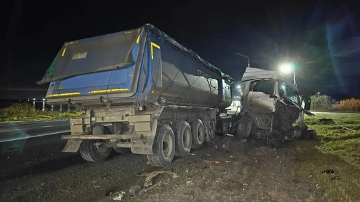 Начинающий водитель Nissan погиб при обгоне на трассе под Новосибирском