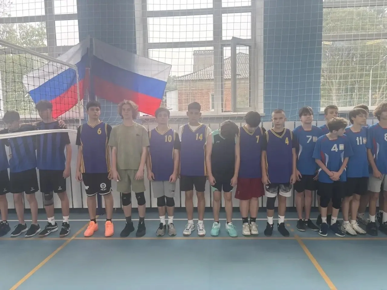 🏃‍♂️🏃‍♀️🏋️ 👏Благодарим команду юношей по волейболу МАОУ СОШ №10 за участие и волю к...