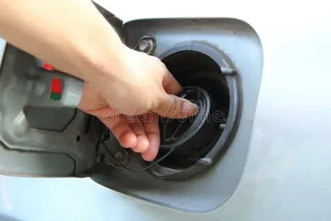 ⛽️ Вода в бензобаке: откуда берется ледяной конденсат и как защитить топливную систему ...