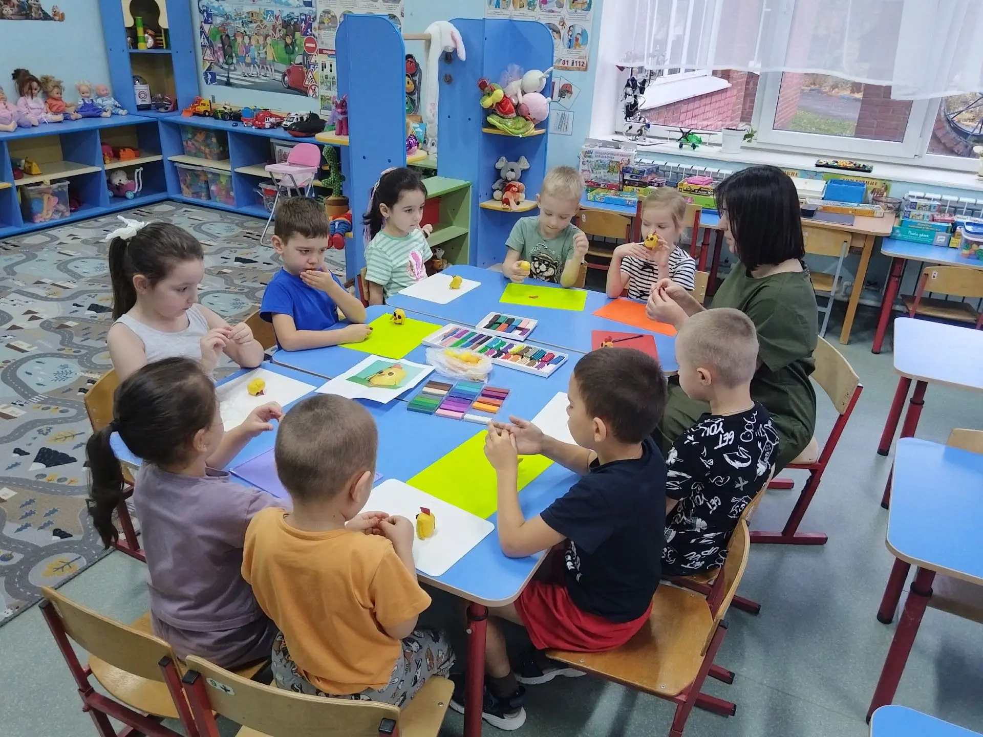 Превращаем мусор в сказку: наши пушистые питомцы из «Киндера»! 🥚🐥
