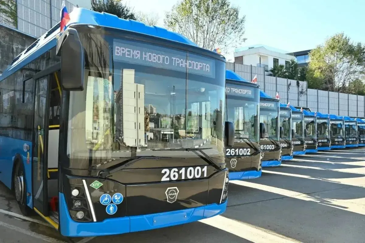 🚌 Автопарк Сочи благодаря нацпроекту пополнили 37 городских автобусов.