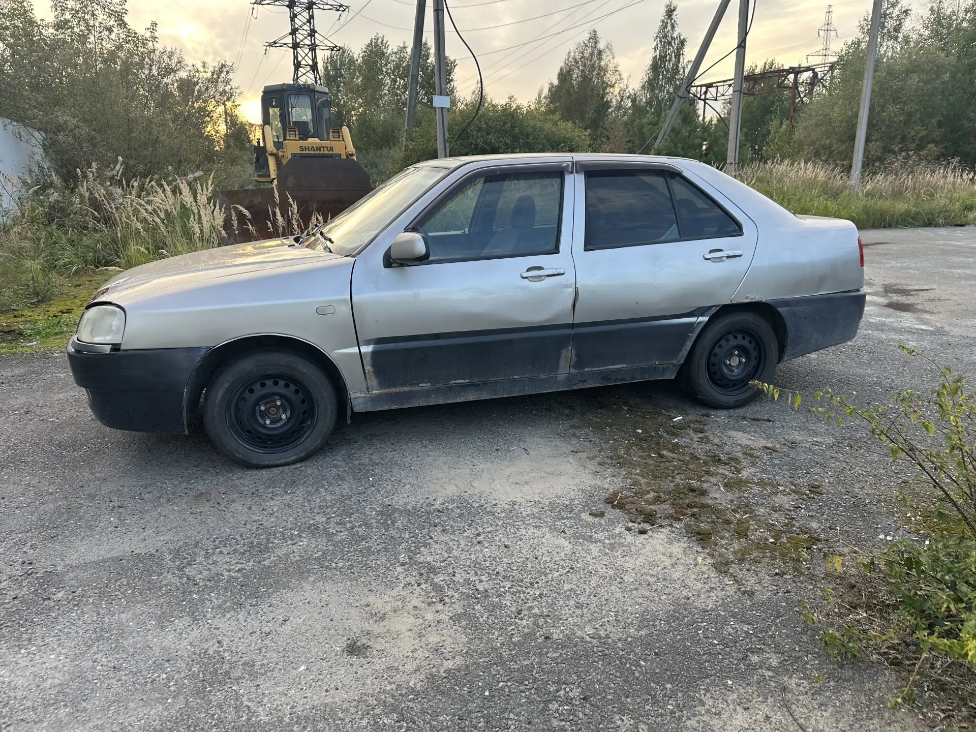 Продам  авто  чери амулет 2007 год  доки чистые не находу дно пороги переварены цена360...