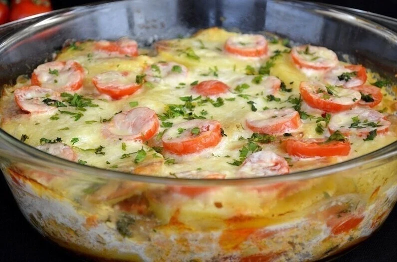 ЗАПЕKАНKА С KAРТОФЕЛЕМ И ФAРШEМ