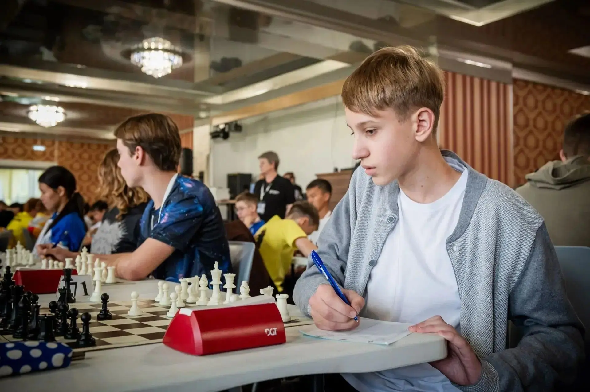 ♟️🌲С 3 по 10 октября живописный санаторий «Сосновый бор» превратился в настоящую столи...