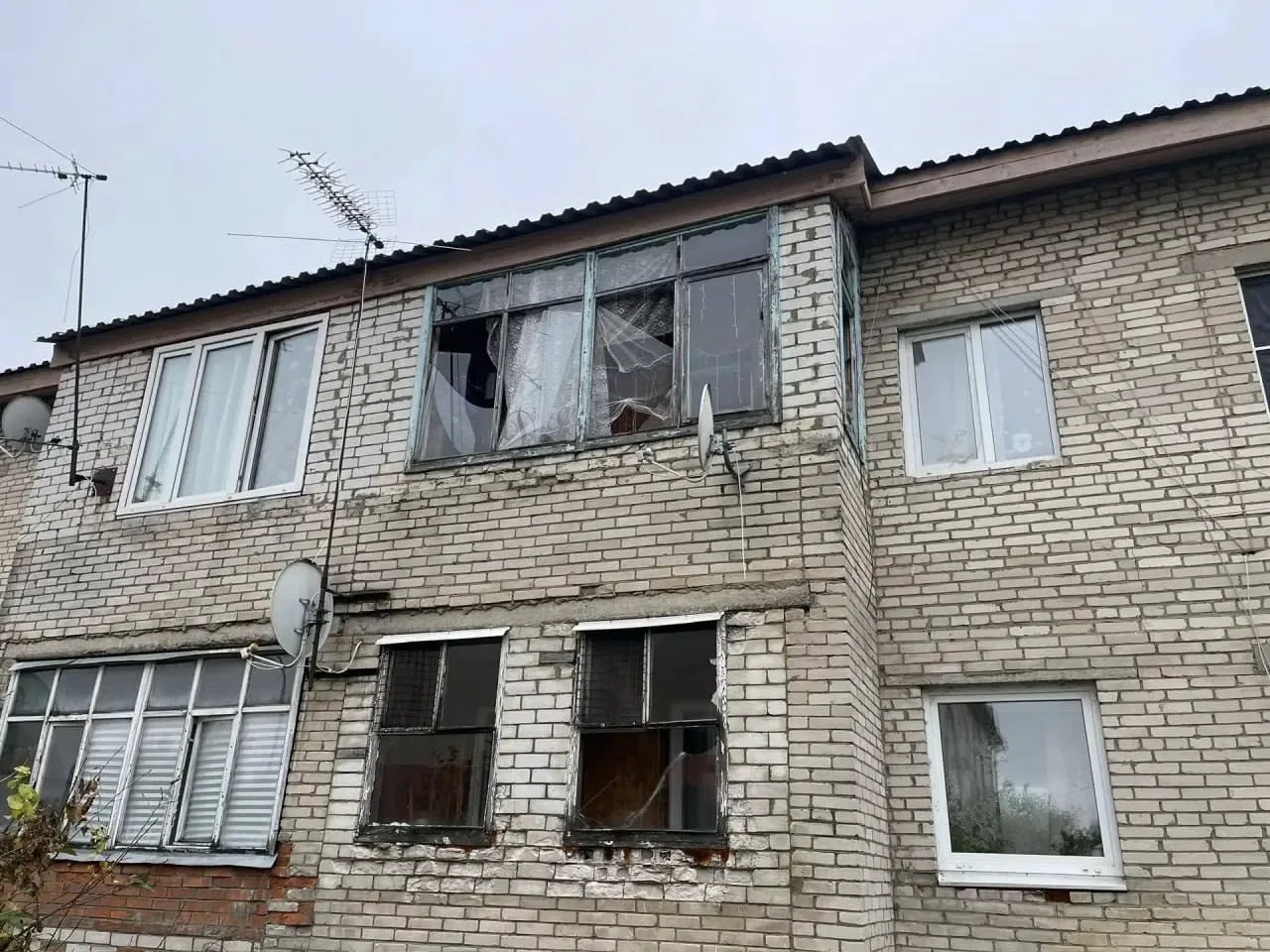 Константин Михальков осмотрел последствия атаки БПЛА в Солнечногорском округе
