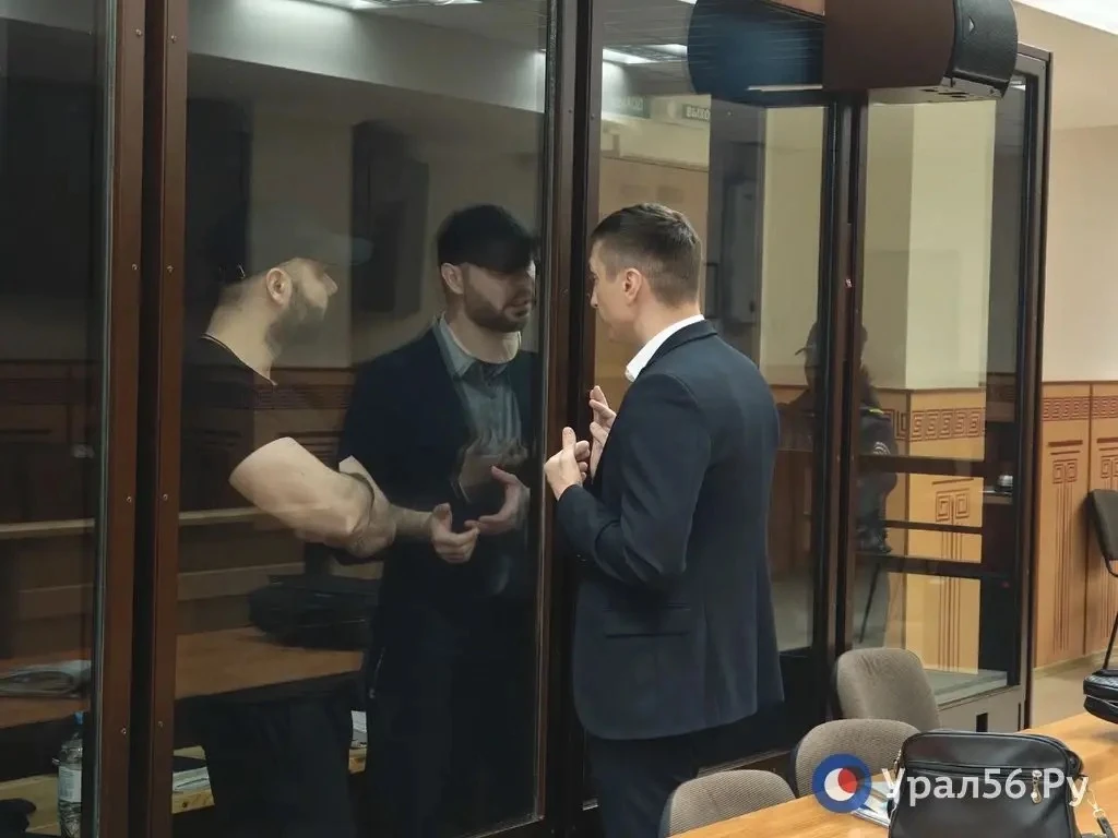 В Оренбургском суде началось рассмотрение второго эпизода дела братьев Макаровых: стрел...