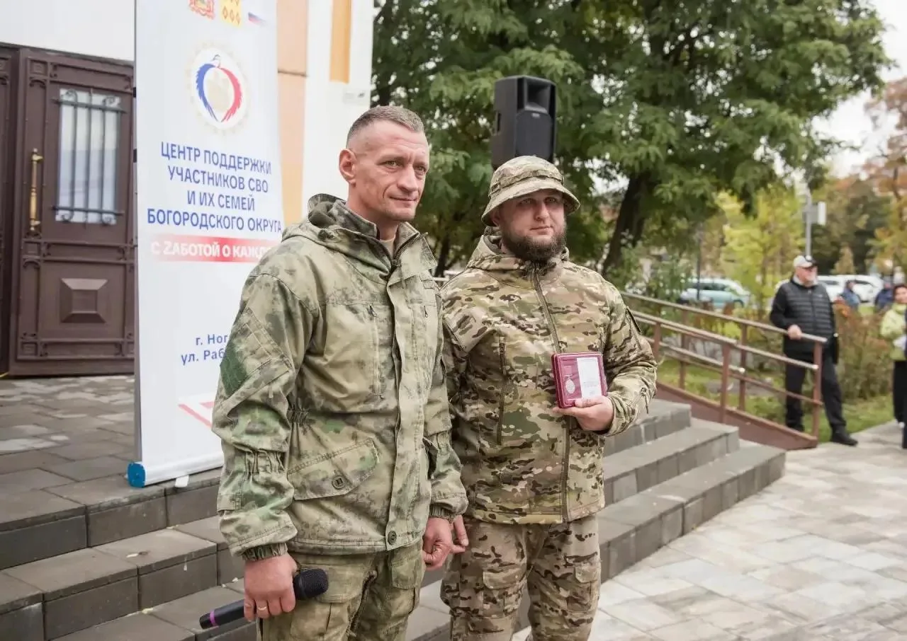 Здесь помогают решать непростые вопросы, встречают друзей, поддерживают семьи и всегда ...