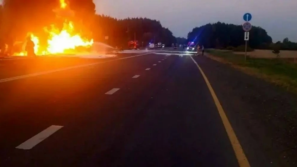 🚔 Серьёзное ДТП с возгоранием в Малопургинском районе