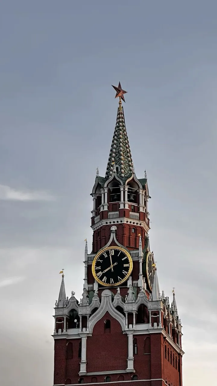 🌤 Доброе утро, жители района Хамовники! Желаем вам хорошего дня!