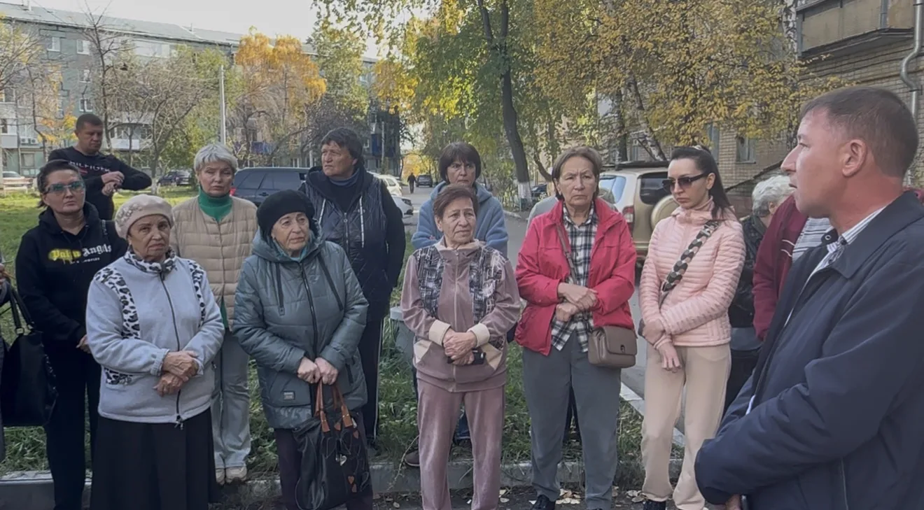 12 миллионов рублей на восстановление кровли на ул. Молодёжной, 3.