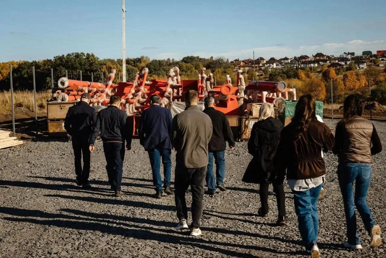 В парк «Курская сказка» привезли первые аттракционы 🎡