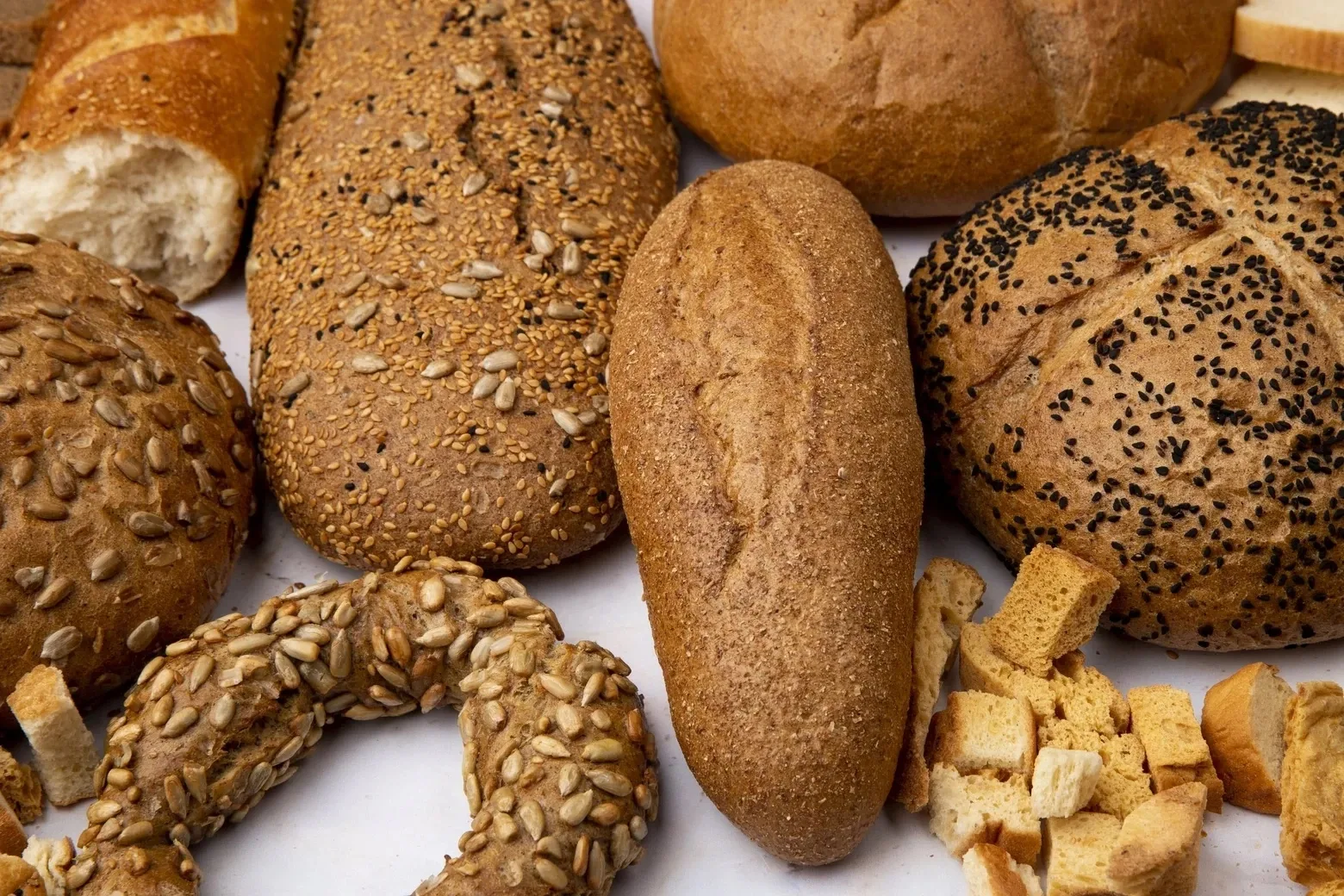 🥖 Осторожно: скрытая опасность свежего хлеба!