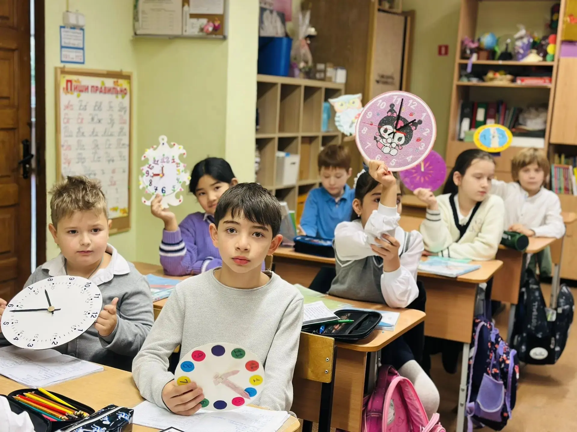 🕰️ 2 «А» подружился со временем!