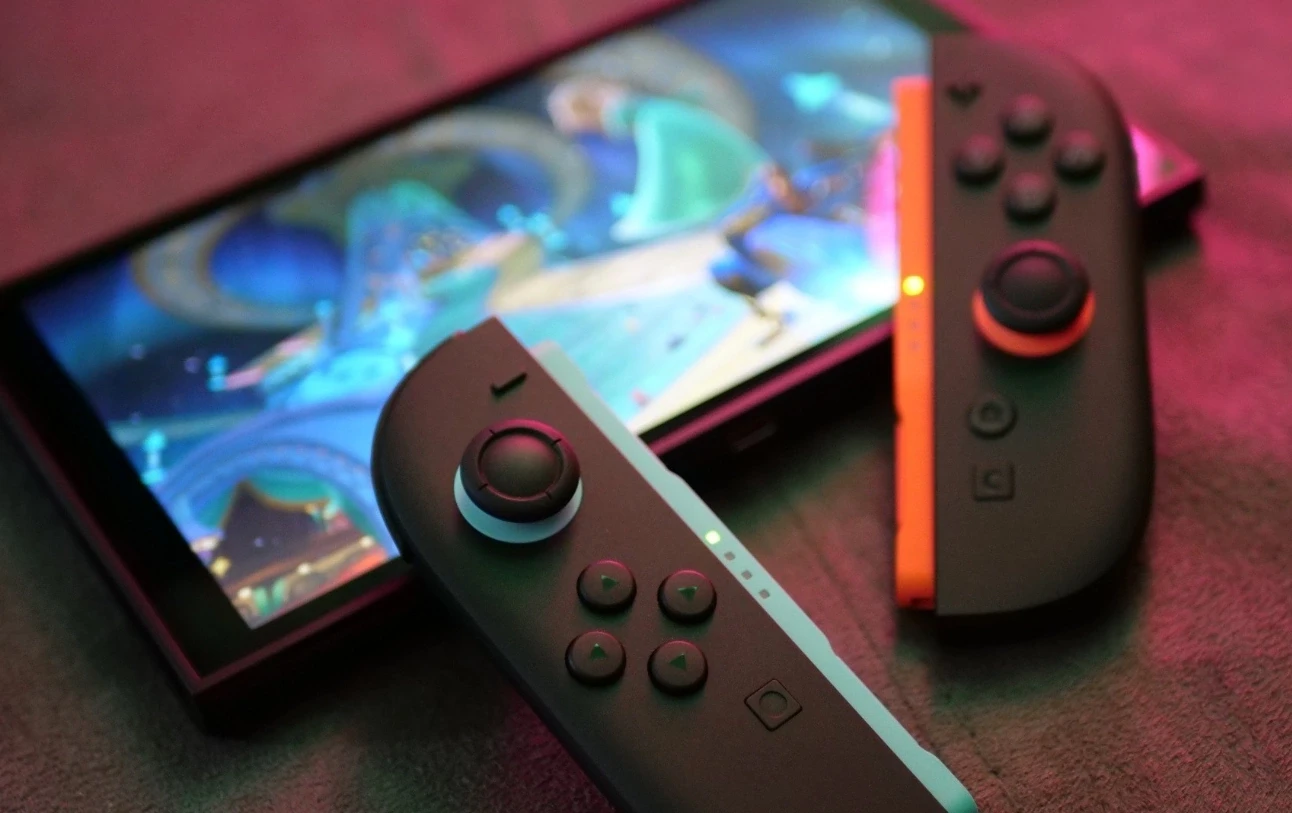 Обновлённые Switch 2 со сменными аккумуляторами могут появиться и за пределами Европы