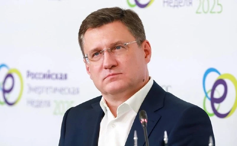 ⚡️ Вице-премьер Александр Новак сообщил об атаках украинских БПЛА на НПЗ в Рязанской и ...
