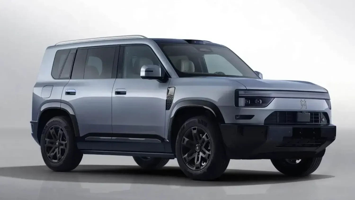 Dongfeng и Huawei создали гибридный внедорожник M-Hero X700 на несущем кузове