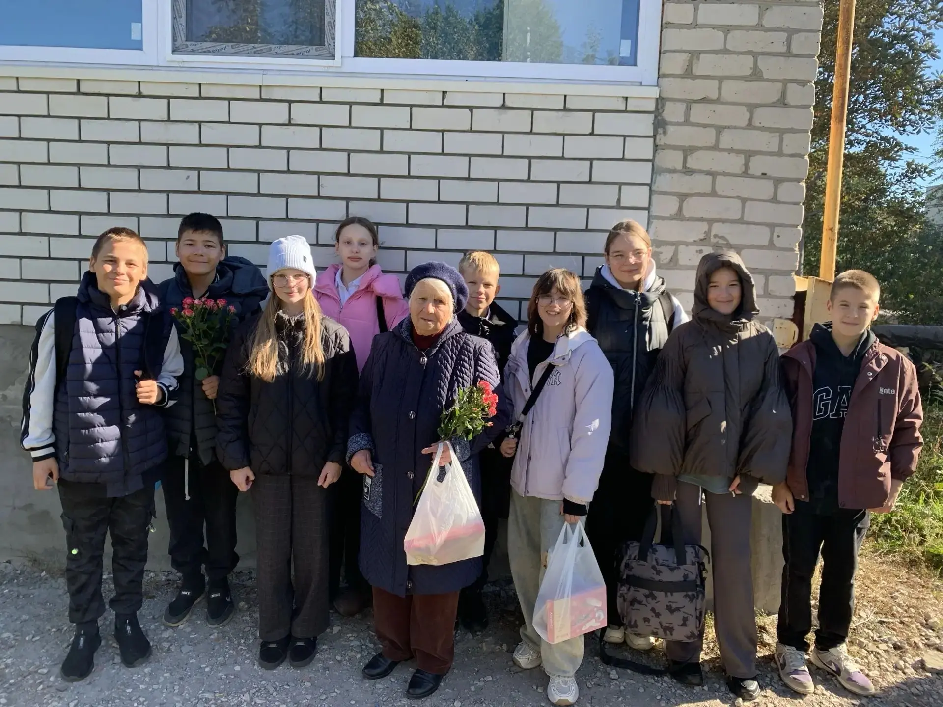 🌹Уважаемые ветераны педагогического труда, от всей души поздравляем вас с Днем Учителя!