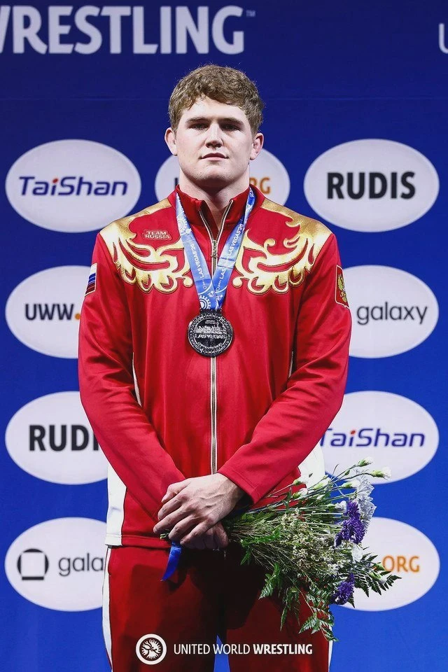 Али Ильясов завоевал серебро первенства мира U-23