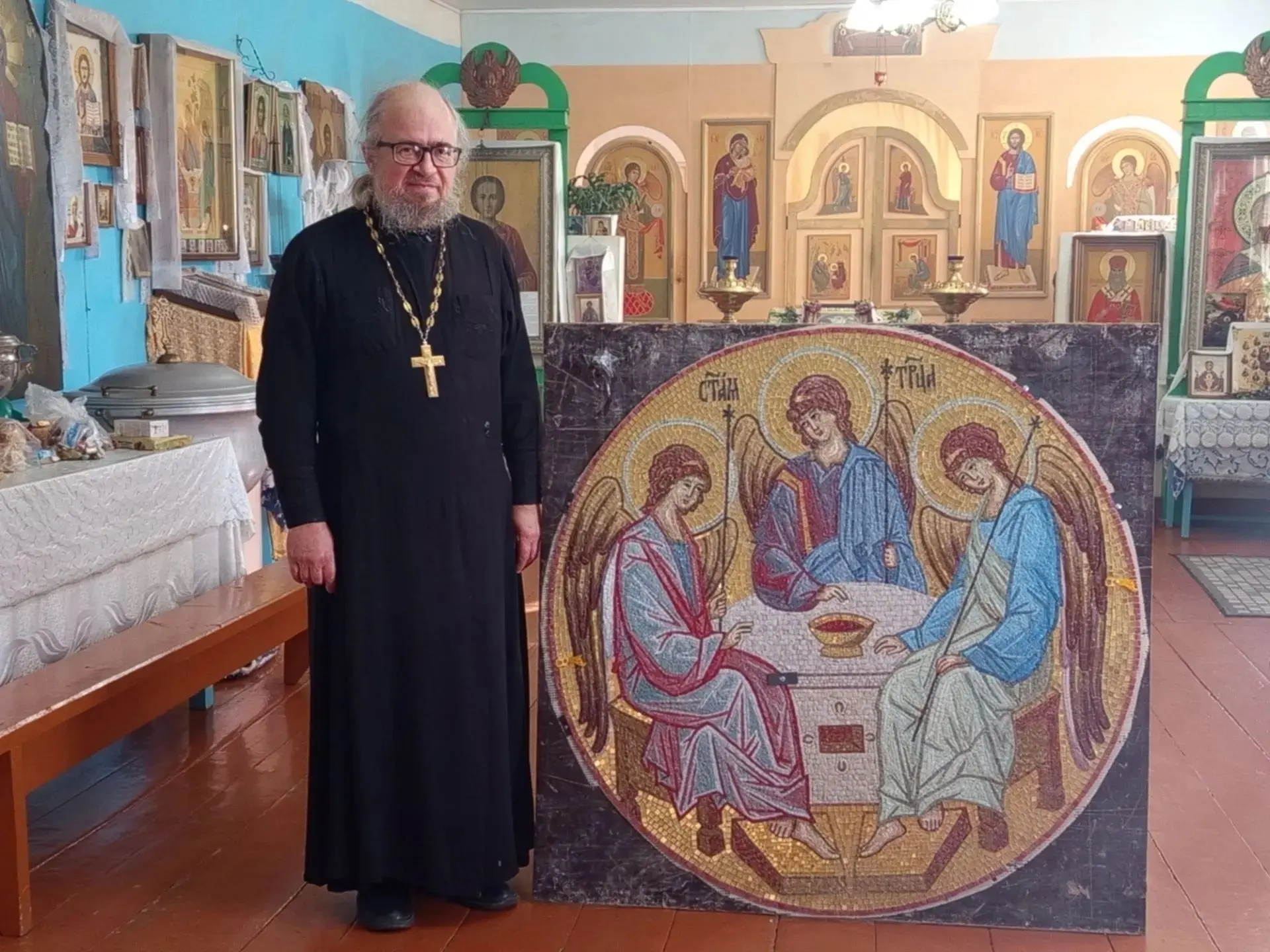 🙏 В Тевризе появится особая святыня — мозаичная икона «Пресвятая Троица»