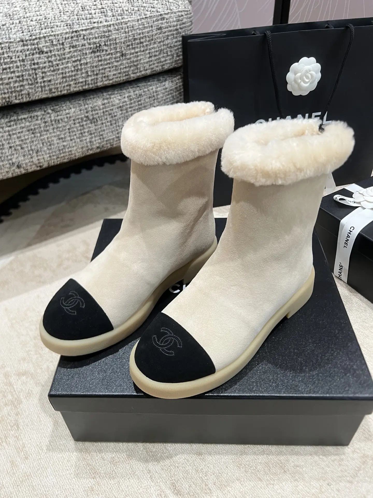 CHANEL