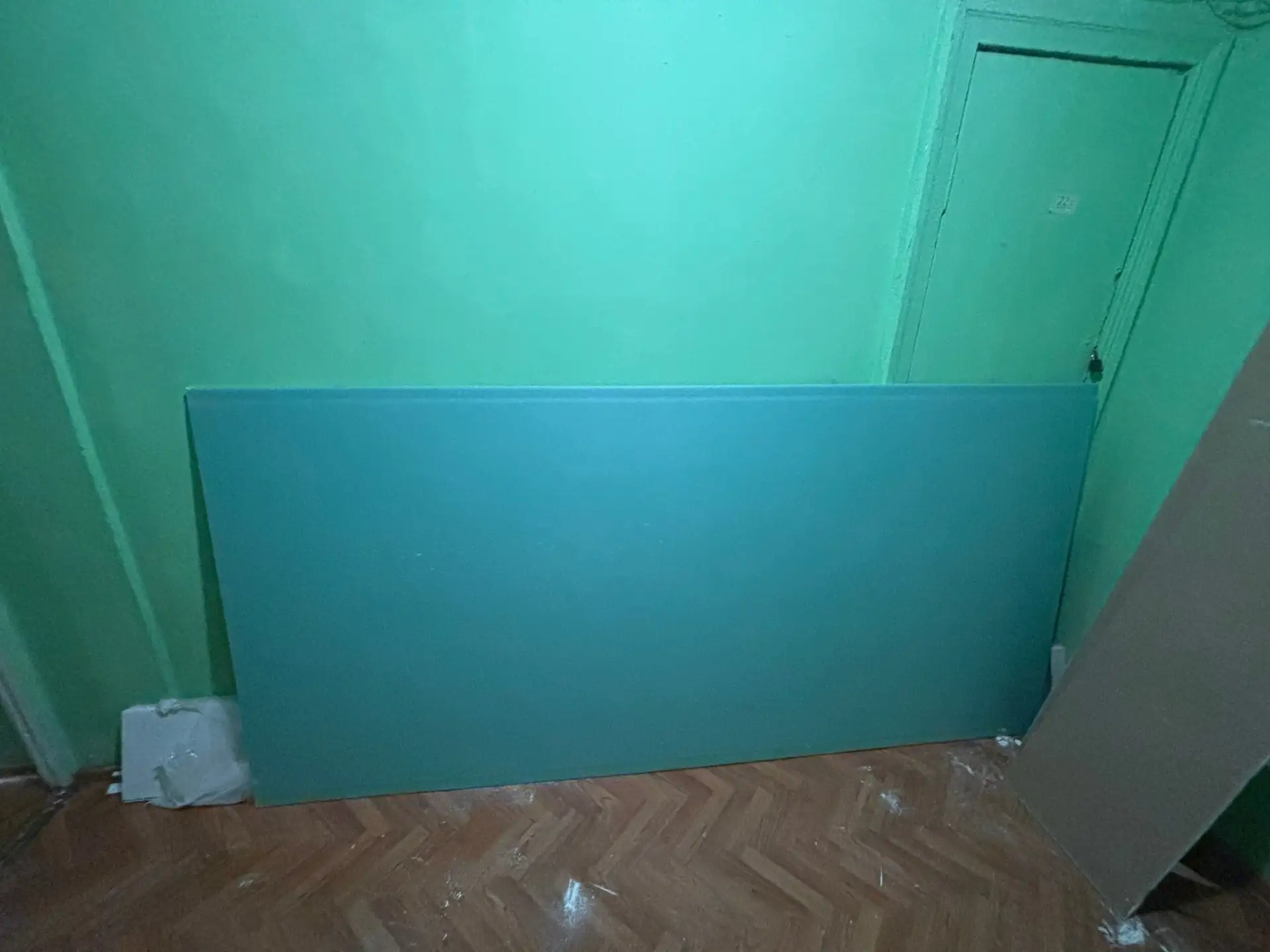отдам даром гипсокартон влагостойкий , 1,20ширина , 2,50 длина , только самовывоз