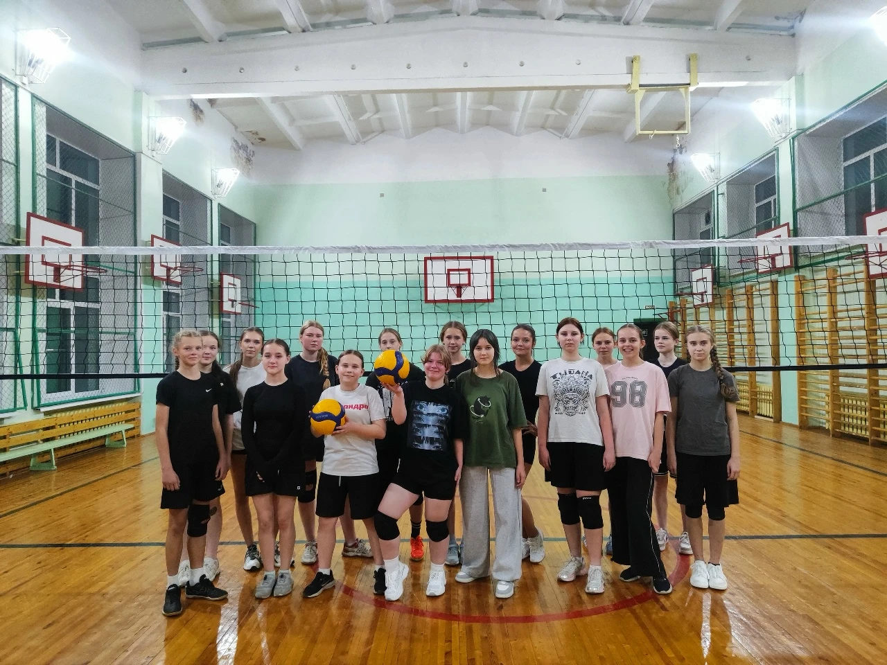 🏐📢 СПОРТИВНЫЕ НОВОСТИ: ТОВАРИЩЕСКАЯ ВСТРЕЧА ПО ВОЛЕЙБОЛУ! 📢🏐
