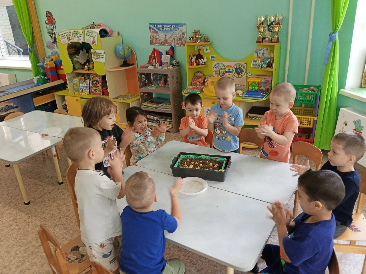🥕🍎 «Что растёт в саду и в огороде?» — день витаминов и открытий в группе «Фиксики»! 🍅🧅
