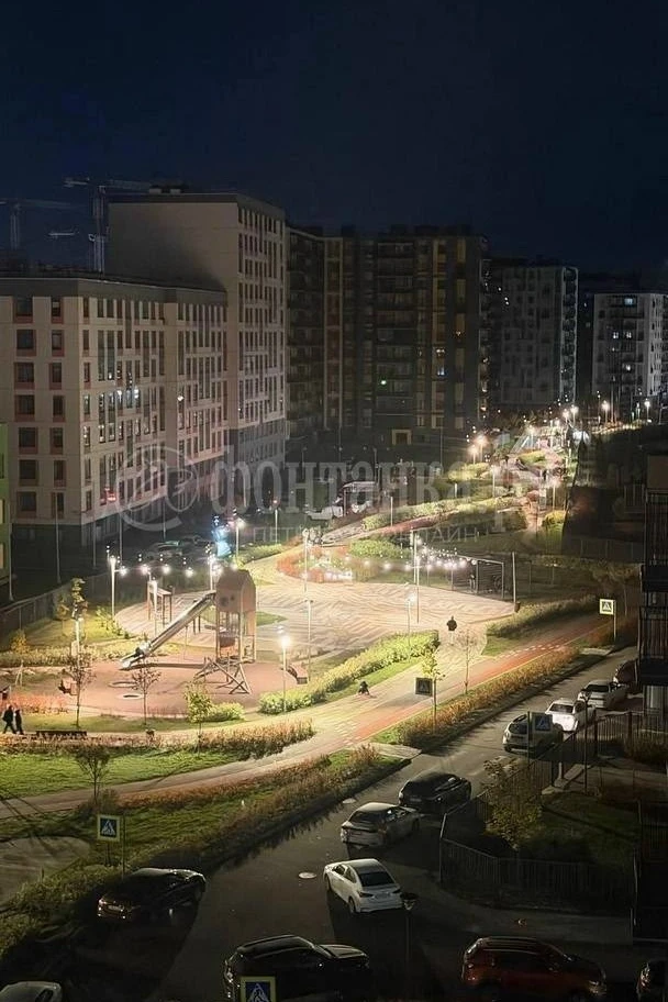В Янино вторые сутки нет света и воды. В некоторых домах электричество пропадало ещё в ...