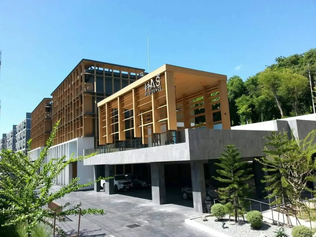 Откройте для себя HAS PATTAYA 4* в Южной Паттайе, рядом с храмом Большого Будды. Стильн...
