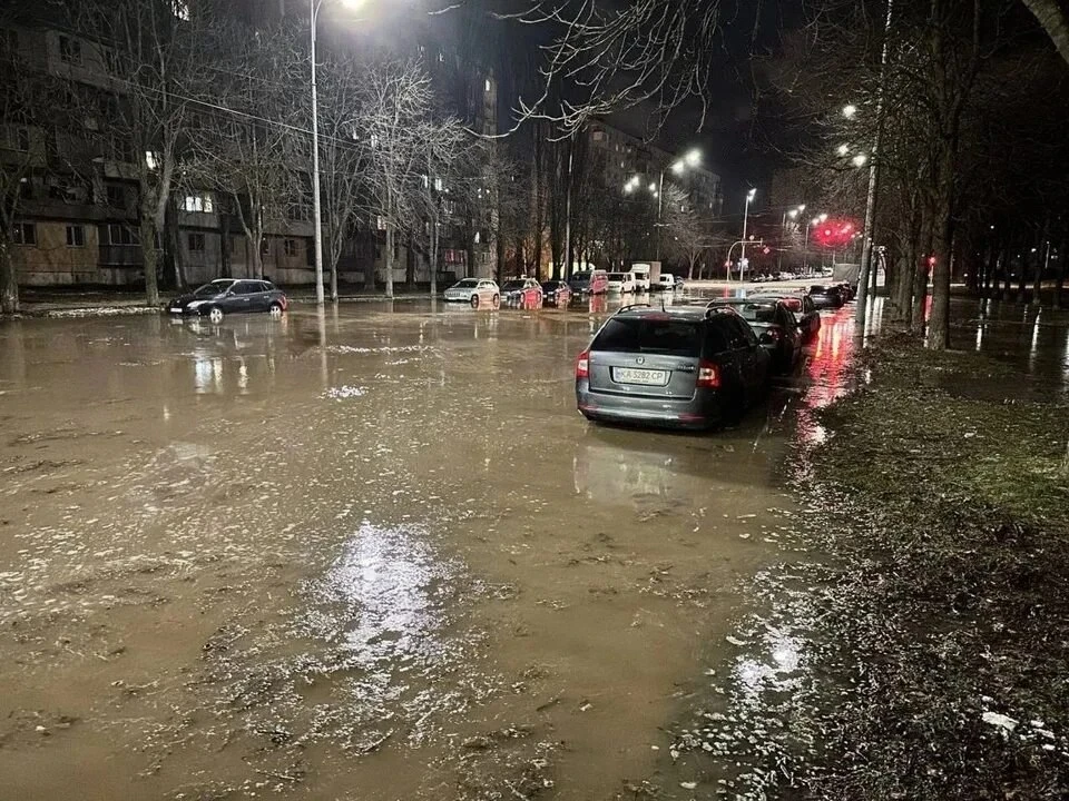 Киев за три дня!!! может оказаться на грани эпидемиологической катастрофы из-за останов...